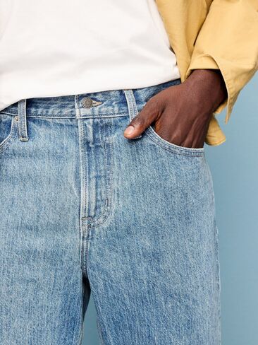 Old Navy 90's Loose Jeans - Medium Wash in Kuwait