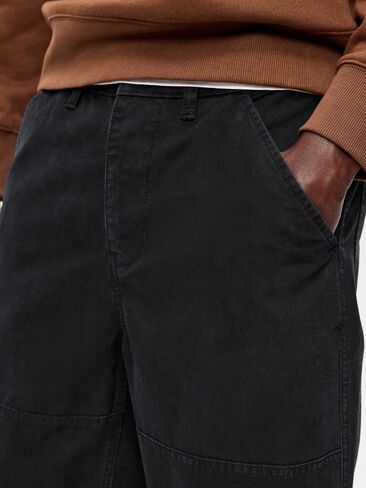 Old Navy 90s Baggy Double-Knee Carpenter Pants - Black Jack in Kuwait