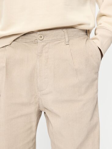 Old Navy 90's Loose Corduroy Pants - A Stone's Throw in Kuwait