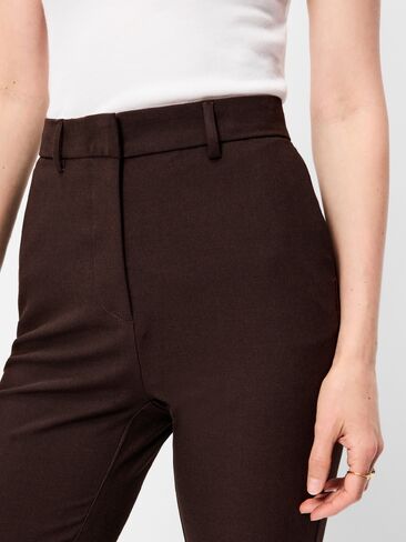 Old Navy Extra High-Waisted Straight-Leg Twill Pants - Black Coffee in Kuwait