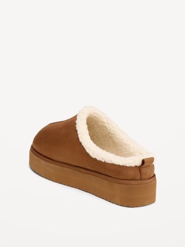 Old Navy Faux-Suede Platform Mule Clogs for Women - Chestnut in Kuwait