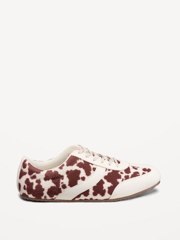 Old Navy Low-Profile Sneakers - Cowhide in Kuwait