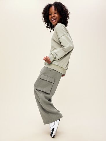 Old Navy Baggy Cargo Sweatpants for Boys - Dill Caper in Kuwait