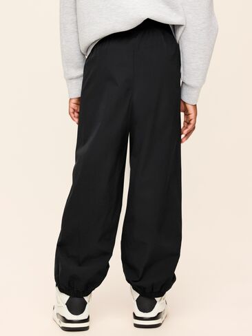 Old Navy Baggy TrekTech Utility Pants for Boys - Black Jack in Kuwait