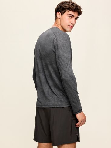Old Navy Relaxed Mesh Performance T-Shirt - Panther in Kuwait
