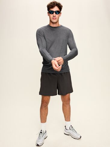 Old Navy Relaxed Mesh Performance T-Shirt - Panther in Kuwait
