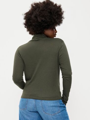 Old Navy Slim-Fit Ribbed Turtleneck - Forest Tapestry in Kuwait
