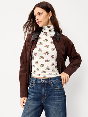 Old Navy Slim-Fit Printed Turtleneck - White Floral in Kuwait