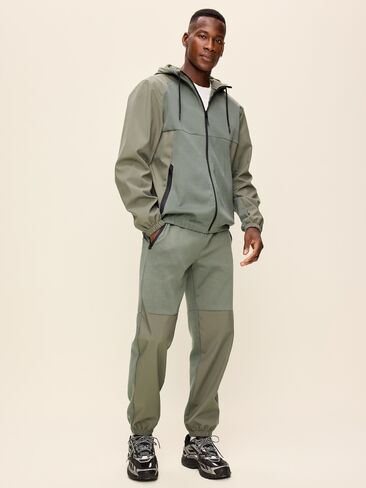 Old Navy Dynamic Fleece Mixed Media Joggers - Loden in Kuwait