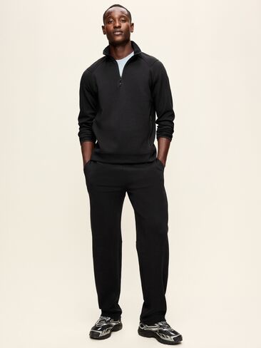 Old Navy Dynamic Fleece Straight-Leg Pants - Black Jack in Kuwait