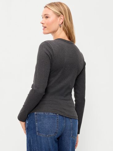 Old Navy Snug Long-Sleeve Crew-Neck T-Shirt - Panther in Kuwait