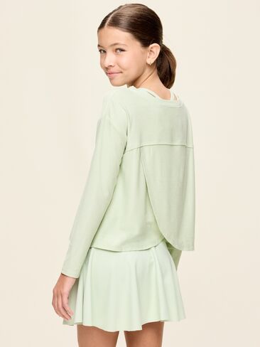 Old Navy CloudMotion Long-Sleeve Cross-Back Top for Girls - Soft Aloe in Kuwait