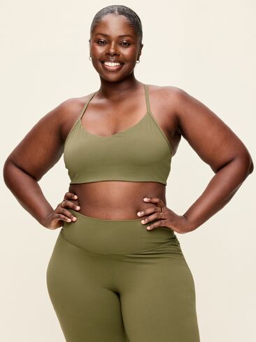 Old Navy Light Support StudioSmooth Y-Back Sports Bra - Hearthwood in Kuwait