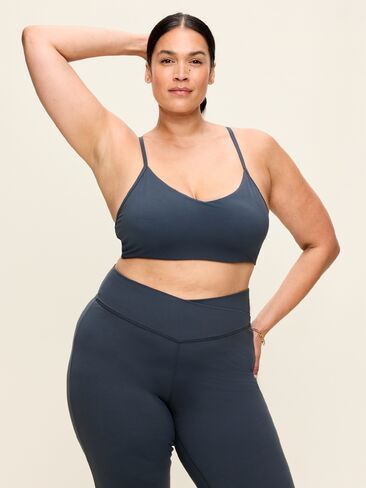 Old Navy Light Support StudioSmooth Y-Back Sports Bra - Dusk Navy in Kuwait