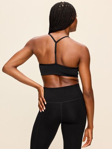 Old Navy Light Support StudioSmooth Y-Back Sports Bra - Black Jack in Kuwait