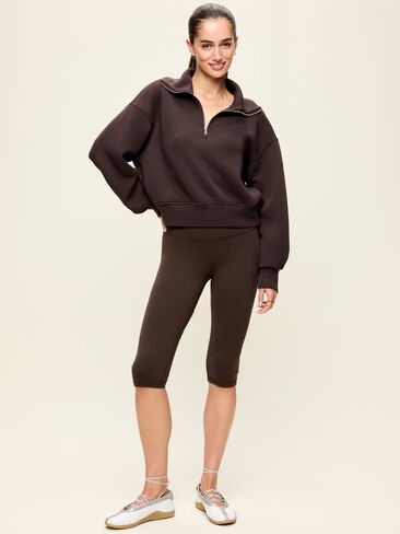 Old Navy High-Waisted StudioSmooth Pedal Pusher Capri Leggings - Black Coffee in Kuwait