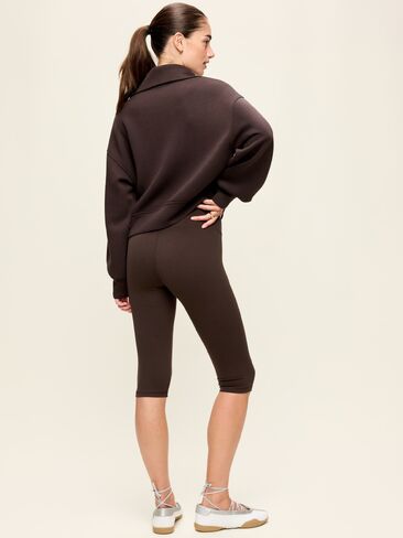 Old Navy High-Waisted StudioSmooth Pedal Pusher Capri Leggings - Black Coffee in Kuwait