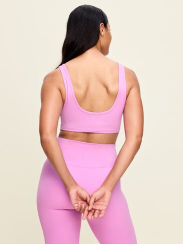 Old Navy Maternity Light Support StudioSmooth Pumping Bra - Rock Rose in Kuwait