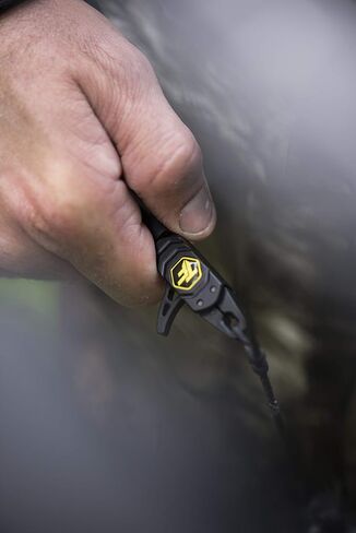 Tru-Fire Patriot Flex Archery Compound Bow Release - Adjustable Black Wrist Strap in Kuwait