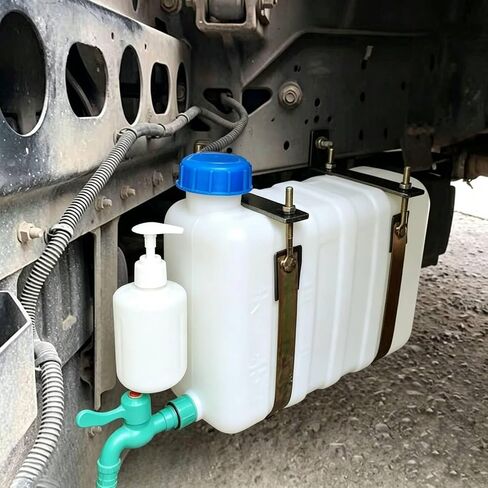 Portable Water Tank with Faucet for Trucks, 9L/ 2.5 Gallon ABS in Kuwait