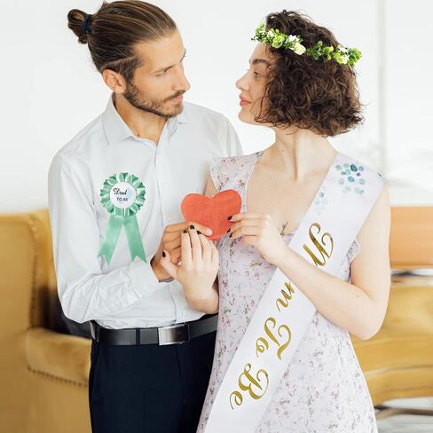4 قطع/مجموعة من وشاح الأم تو بي والآباء ليكونوا شارات، عصابة رأس على شكل تاج من الزهور الخضراء المريمية المحايدة، وشاح بأحرف ذهبية لامعة هدية الأمومة لحفل استقبال المولود الجديد (نمط أوراق الشجر) in Kuwait