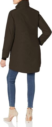 Women's Jackson Expedition Down Parka in Saudi Arabia