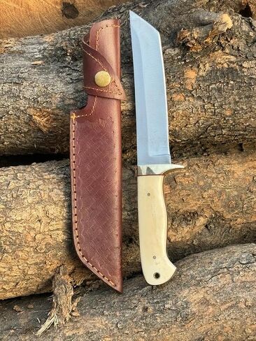 Handmade Hunting Fixed Blade Tanto knife with Leather sheath Outdoor Carbon steel knife for Skinning Camping Adventure For gifted in Kuwait
