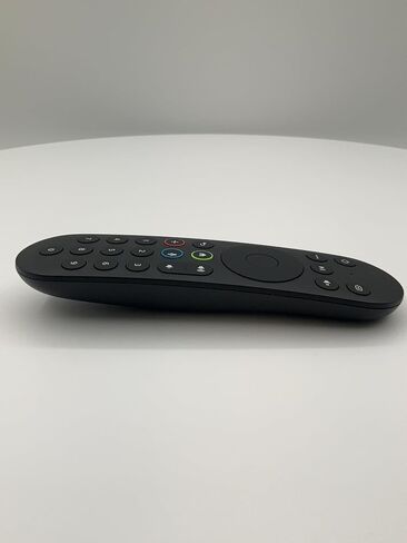 Xumo Xfinity Comcast XR100-UQ Remote with Voice Control. in Kuwait
