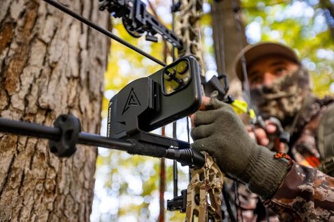 PAINTED ARROW MAG-PRO Plus Compound Bow Universal Magnetic Smartphone Mount in Saudi Arabia