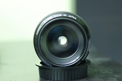 Canon EF 28mm f/2.8 Lens for Canon SLR Cameras in Saudi Arabia