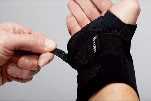 FUTURO Compression Stabilizing Wrist Brace, Breathable, Small/Medium in Saudi Arabia