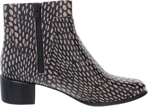 Vionic Women's Vivien Kamryn Waterproof Ankle Boot- Supportive Short Booties That Include Three-Zone Comfort with Orthotic Insole Arch Support, Medium Fit in Saudi Arabia