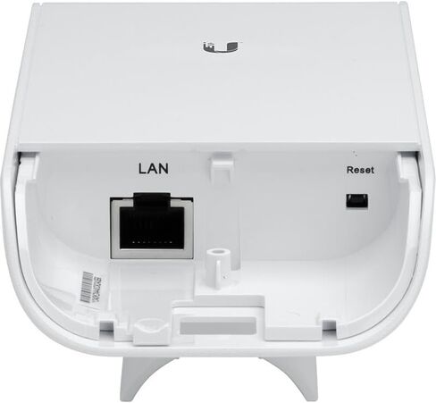 Ubiquiti 2.4GHz 8.5dB NanoStation Outdoor 150Mbps CPE (LocoM2) in Saudi Arabia