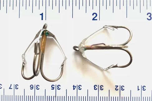 25 Gerry's Tackle 2X Strength Bronze Weedless Treble Hooks Size 4 in Kuwait