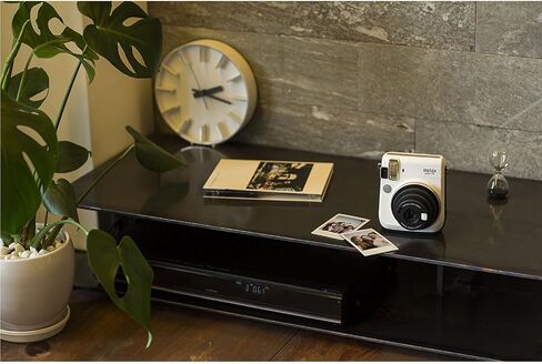 Fujifilm Instax Mini 70 white, 16496031 in Saudi Arabia