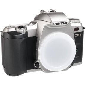 Pentax ZX-7 35mm SLR Camera (Body Only) in Kuwait