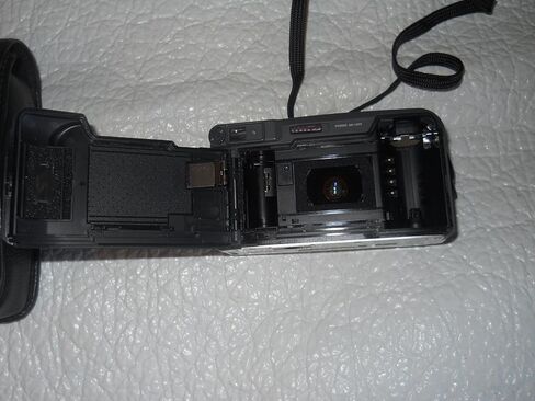 OLYMPUS SZ160QD SuperZoom 160 QD Compact 35MM Camera in Kuwait