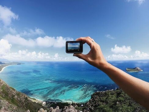 كاميرا GoPro Micro SD المتوافقة مع كاميرا Hi-Vision Movie التي يمكن ارتداؤها هيرو CHDHB-501-RW in Kuwait