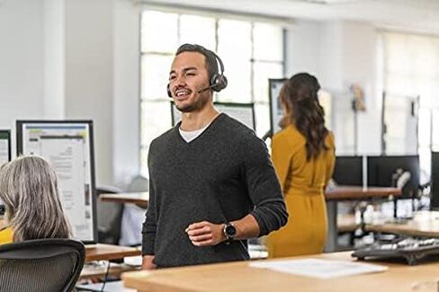 Headset Advisor Bundle Poly Voyager 4320 UC Wireless Headset Without Charging Stand in Saudi Arabia