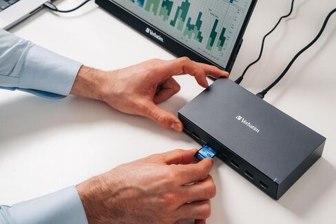 Verbatim USB-C Pro Docking Station, 17-in-1 Hub, Multiport Adapter to HDMI 4K and 8K, USB-A and USB-C, PD 100W, AUX, Card Reader, for Mac/Windows Laptop etc in Kuwait