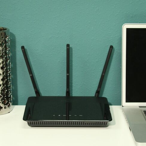 D-Link Wireless AC1900 Dual Band WiFi Gigabit Router (DIR-880L) in Kuwait
