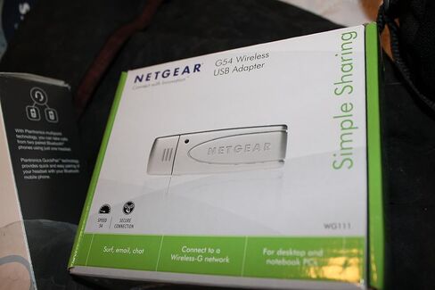 Netgear WG111v2 802.11g 54mbps Wireless USB 2.0 Adapter in Kuwait