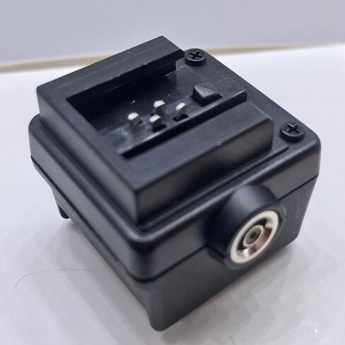 Hot Shoe Adapter Hot Shoe Adapter Converter A230 Pc Port Camera Hot Shoe Adapter Portable in Kuwait