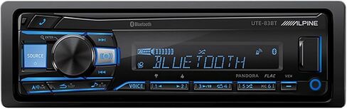 Alpine UTE-83BT Bluetooth Receiver & Kicker DSC 6.5", 6x9 Speakers in Kuwait