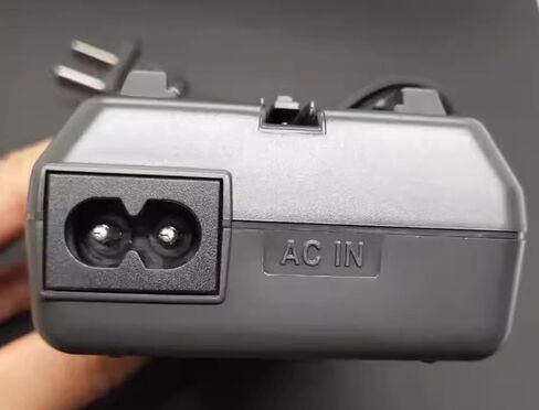 NEW Genuine Battery Charger DE-A88 Compatible with Panasonic AG-DVC180B AG-DVC33 AG-AC90 in Kuwait