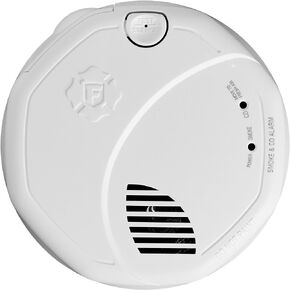 First Alert BRK Interconnect Battery-Operated Combination Smoke & Carbon Monoxide Alarm with Voice Alerts, 1-Pack