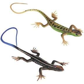 NUOBESTY Realistic Fake Lizards Artificial Reptile Lizard Models Plastic Lizards Action Figures for Halloween and April Fool's Day Pranks, 2 Pieces