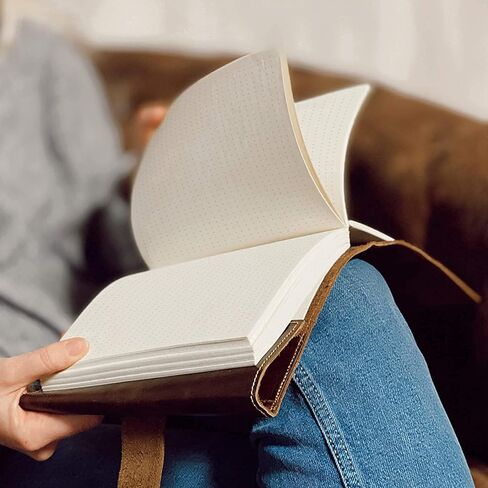 RUSTIC TOWN مجلة جلدية قابلة لإعادة الملء بصفحات فارغة - دفتر كتابة مجلة جلدية قابل لإعادة الملء مقاس A5 - هدية يوميات سفر عتيقة مصنوعة يدويًا للرجال والنساء in Kuwait