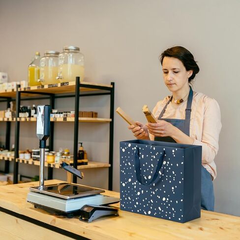 عبوة من 12 حقيبة هدايا من Uceoo، أكياس هدايا زرقاء فاخرة متنوعة مع مناديل ورقية زرقاء من ورق الكرافت للتسوق، والأعمال التجارية الصغيرة، وحفلات الزفاف، والكريسماس والعطلات، مقاس 12.6 بوصة × 4.5 بوصة × 11 بوصة in Kuwait