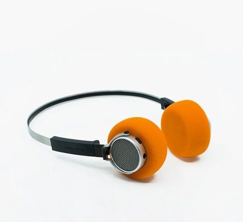 نحن ترجيع EQ-002 سماعات Freddie Retro اللاسلكية المزودة بتقنية Bluetooth 6.0 in Kuwait